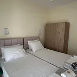 Eden Nest *
