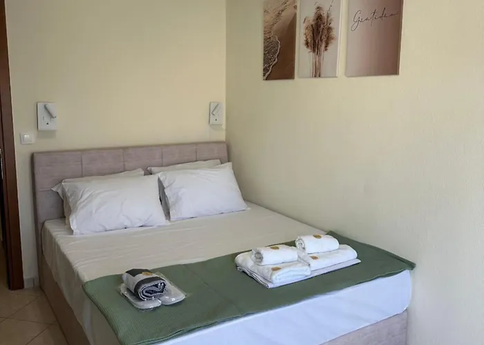 Eden Nest Kallithea (Chalkidiki)